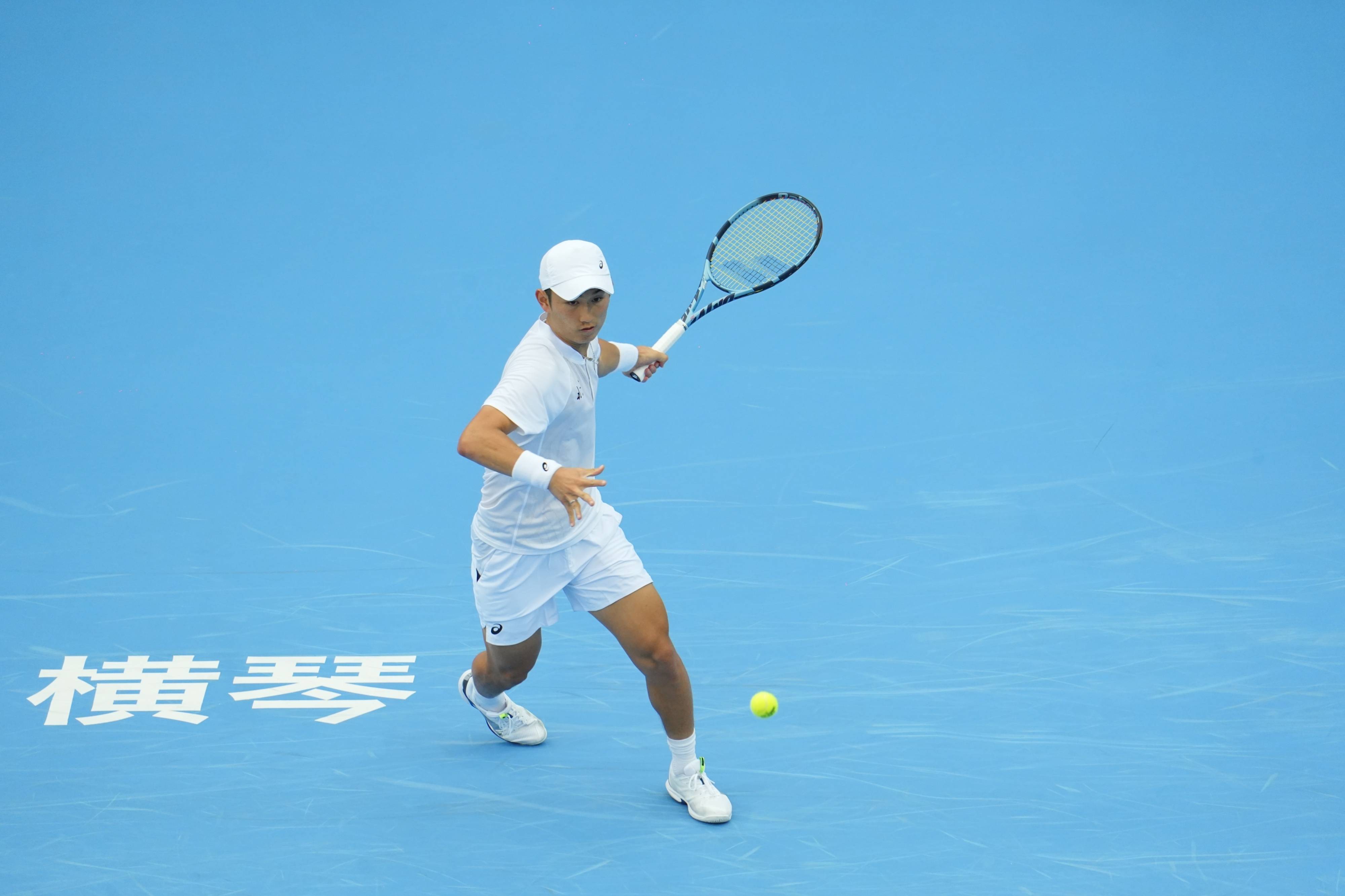 北京队上演“抢十”逆转,险胜江苏队获网球男子团体冠军