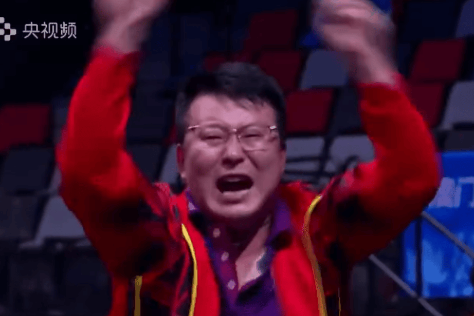 恭喜!林高远/刘诗雯逆转夺冠,场外指导张超激情助威抢镜!全运会乒乓球今天再诞生两金!