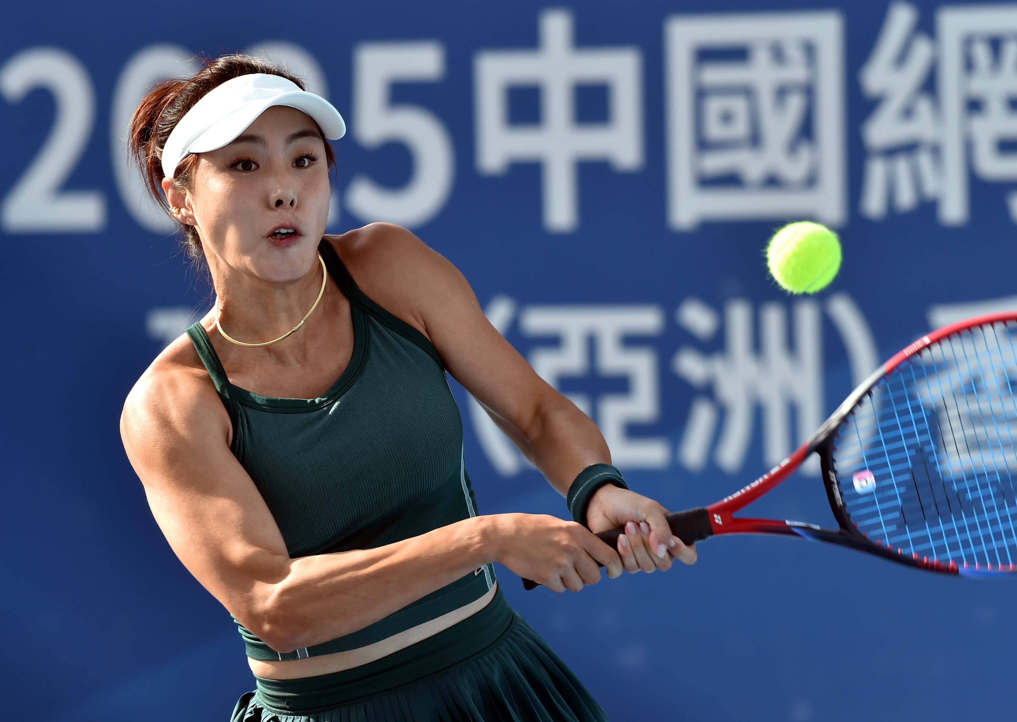 (体育)网球——中国网球巡回赛香港公开赛:王蔷晋级