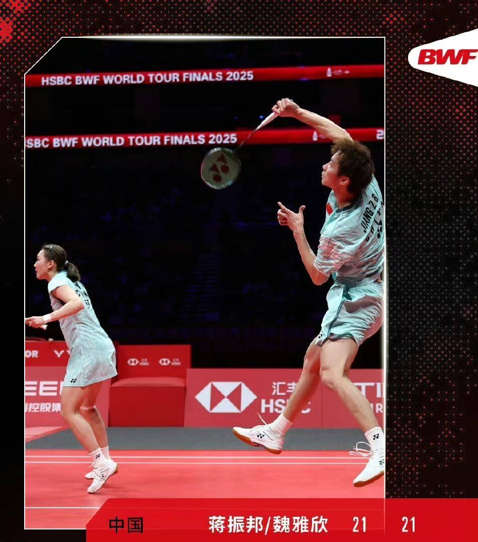 石宇奇2-1力克安赛龙!陈雨菲逆转+韩悦退赛,国羽3胜1负闯八强